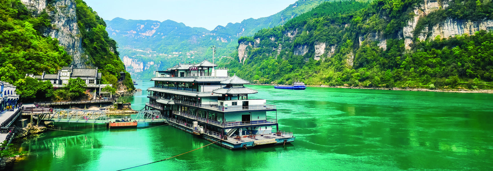 China by Train and Yangtze Riverboat
